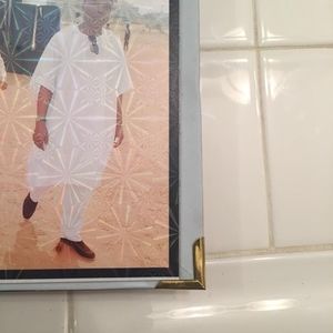 Meet your Posher, Akinbowale